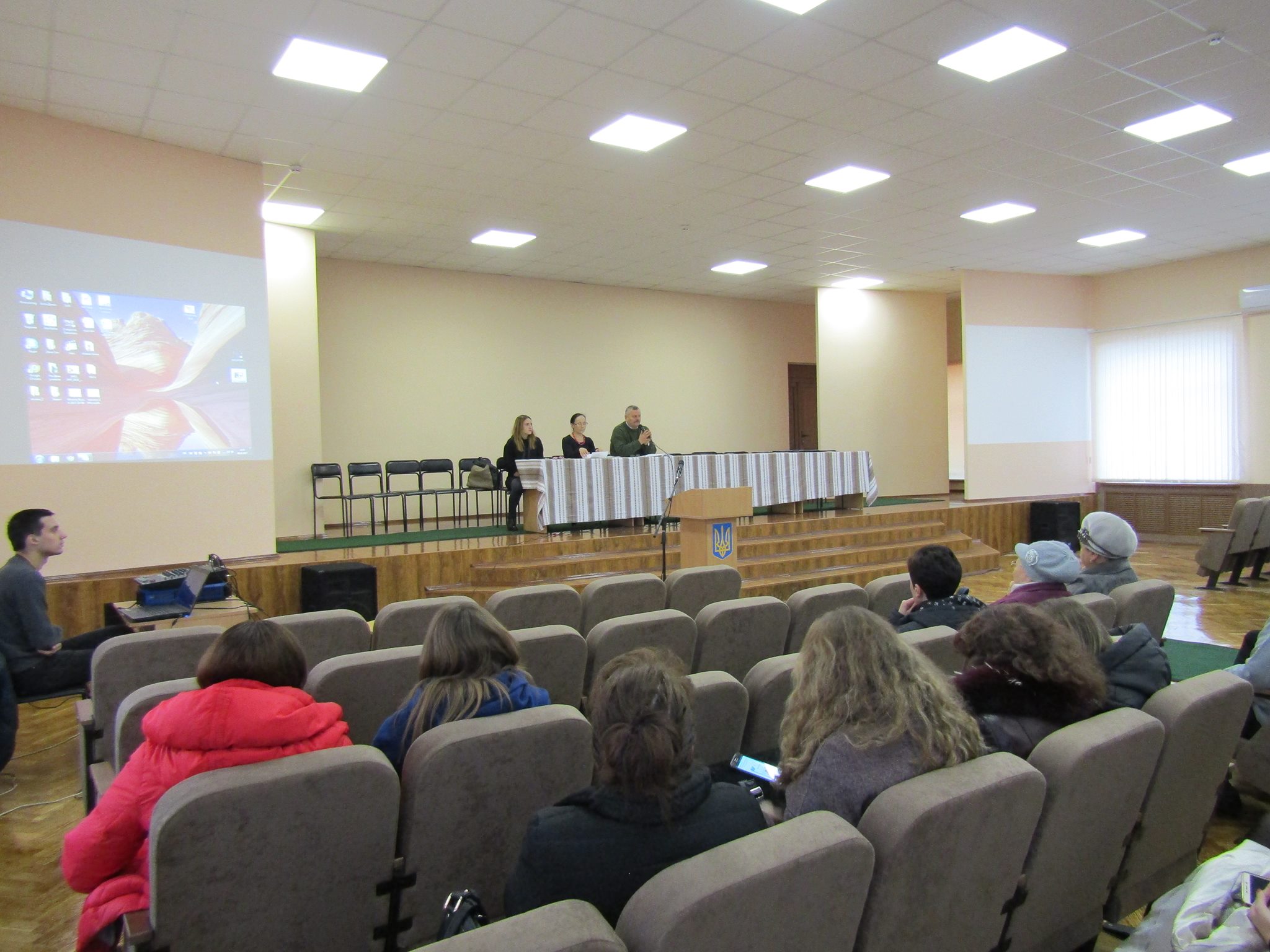 У Вінниці відбулась презентація навчального фільму про Голодомор для освітян