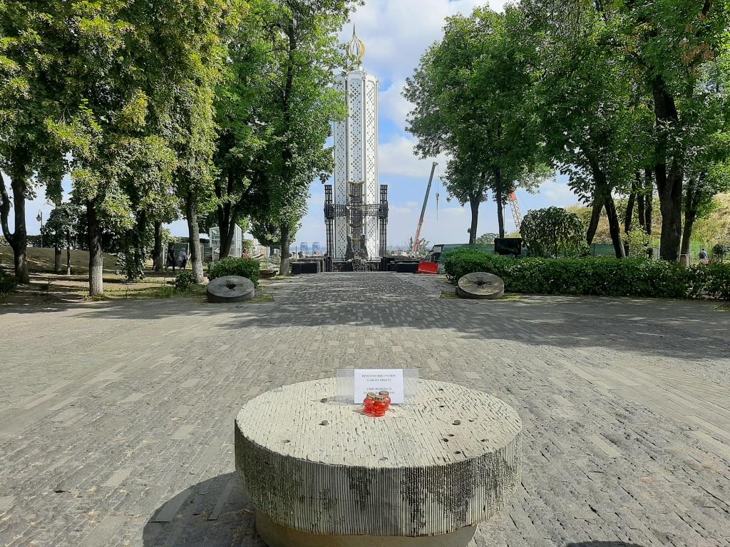 Vandals Attempted to Destroy the Holodomor Sculpture