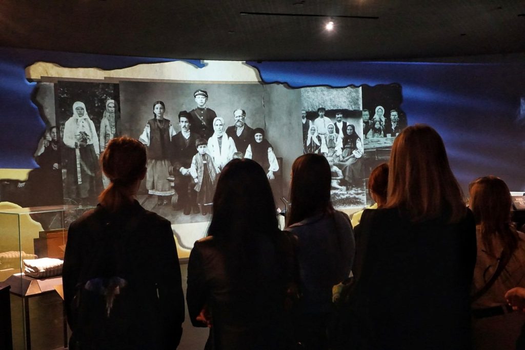 The Holodomor Museum launches a project with high school students “Tell me a story”