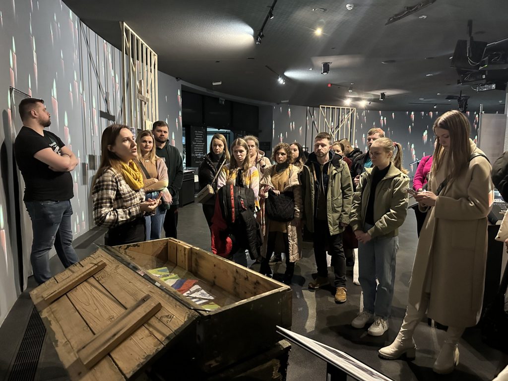 A curated tour of the exhibition “INTENT” took place