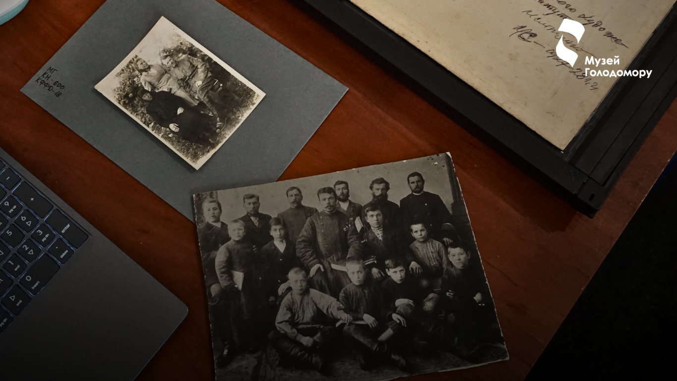 As part of cooperation with HeMo: Ukrainian Heritage Monitoring Lab, the museum is digitising photographs and documents.