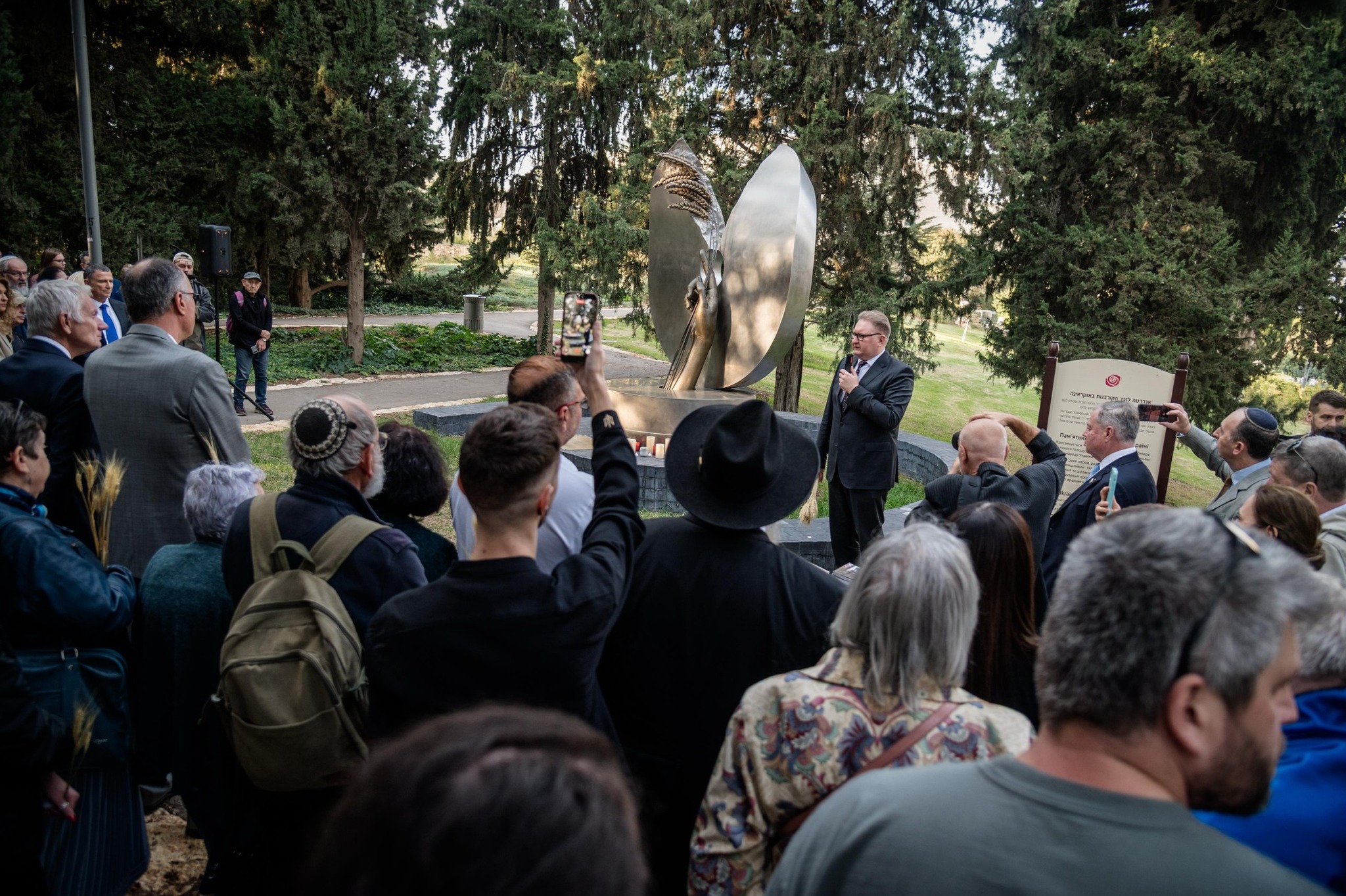 The first monument to the Holodomor victims unveiled in Israel