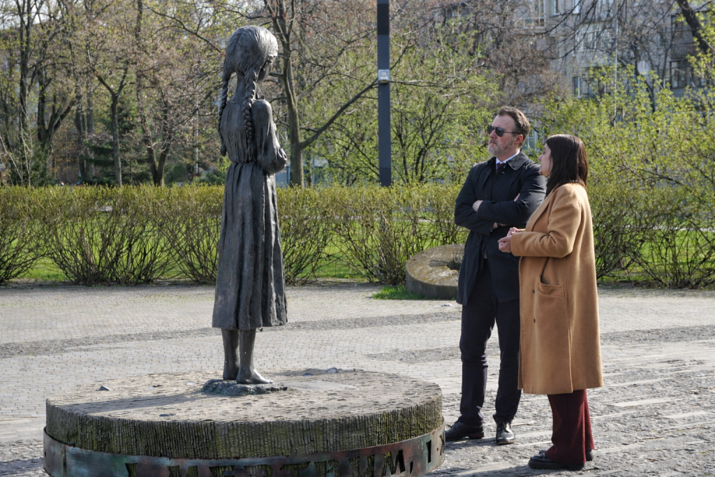 A representative from the US Embassy in Ukraine visited the museum
